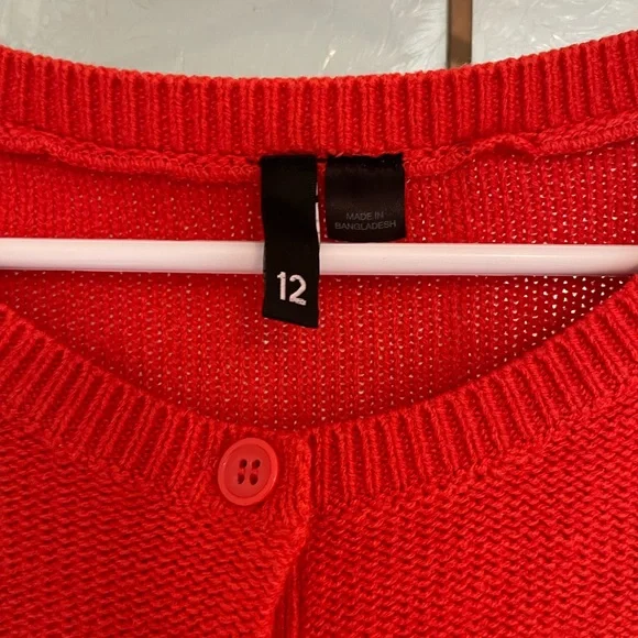 H&M Cardigan - Picture 2 of 9